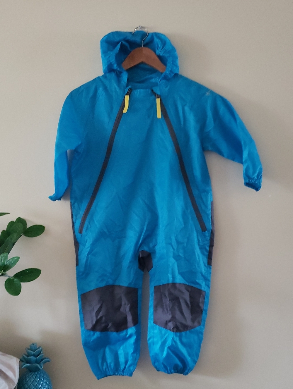 CLOUDVEIL NWOT Muddy Buddy Toddler 4T